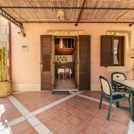 Valle Degli Dei Agriresort Agroturismo *