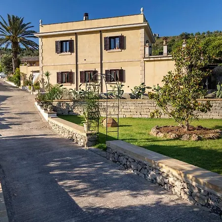 Valle Degli Dei Agriresort Noto