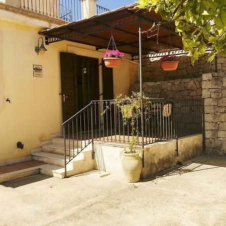 Κατάλυμα σε φάρμα Valle Degli Dei Agriresort