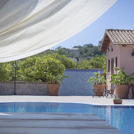 Κατάλυμα σε φάρμα Valle Degli Dei Agriresort